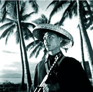 黑白照片的诉说——著名军旅摄影家张健昌摄影佳作背后的故事