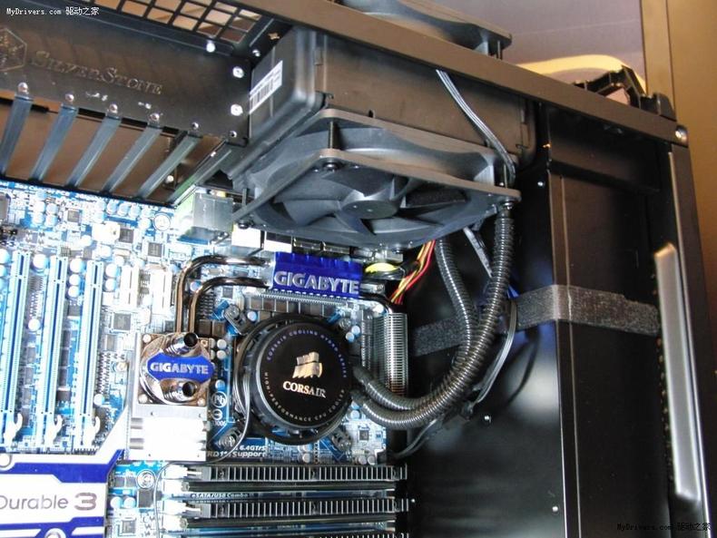 cpu水冷散热器的工作原理,cpu水冷散热本质