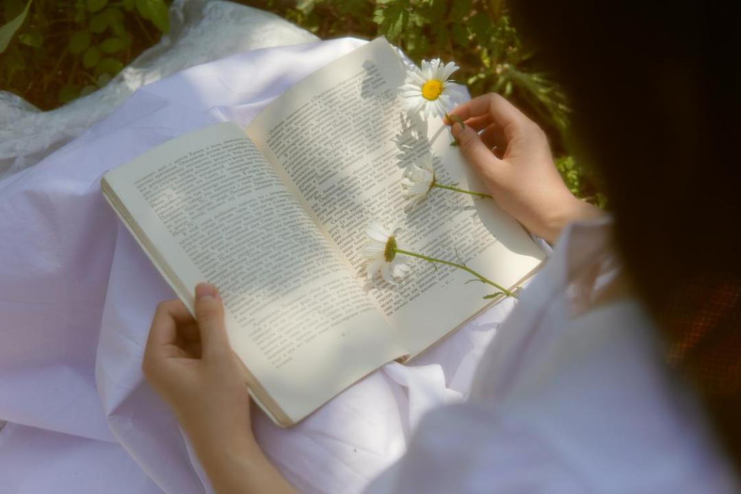 一招轻松拍出电影感的照片,一张照片教你拍出大片的感觉