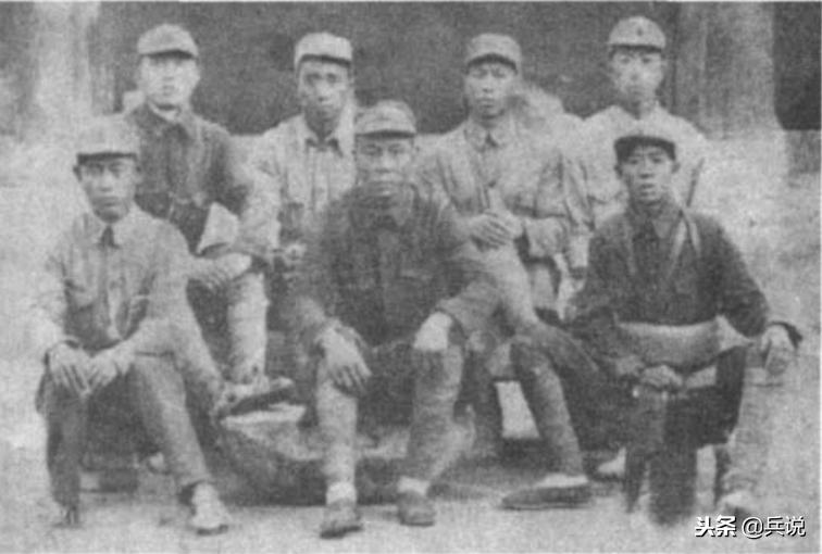 炮弹里装辣椒,红军迫击炮高手赵章成