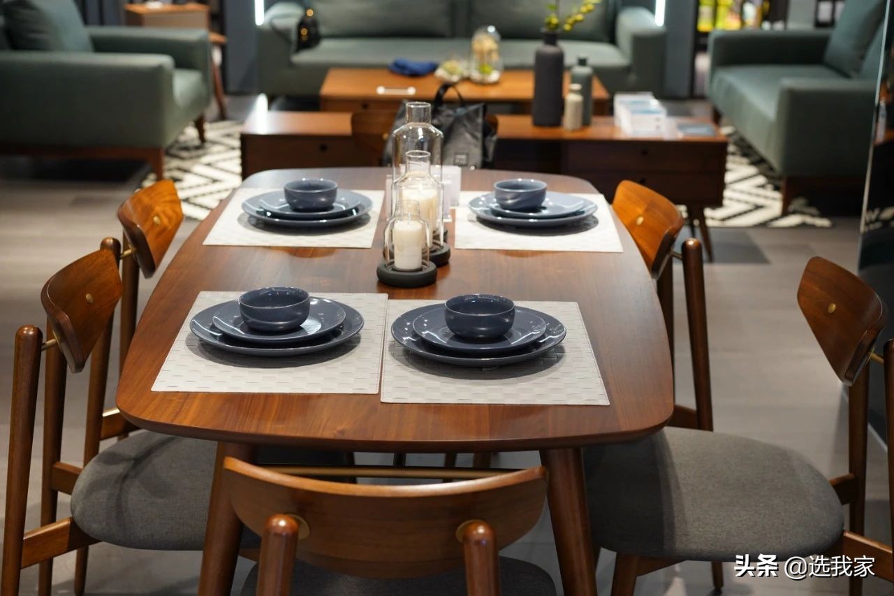 年轻人喜欢什么样的卧房家具,年轻人喜欢的主卧实木家具