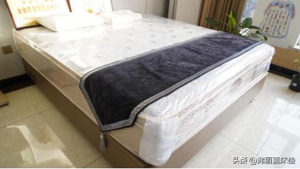 棕榈乳胶床垫怎么选,棕榈床垫加一层海绵