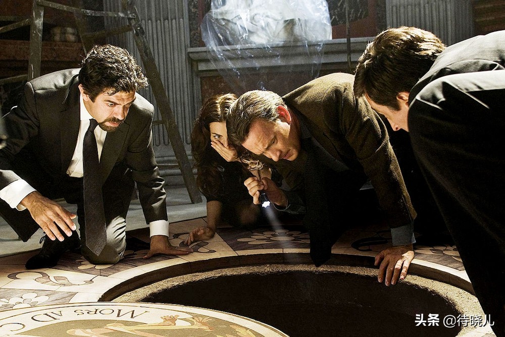 读七本书,观三部电影,揭秘小说与影视中的丹布朗结构