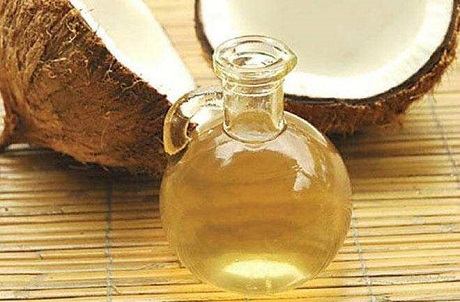 榨出的椰子油有焦糊味，用这台榨油机试试