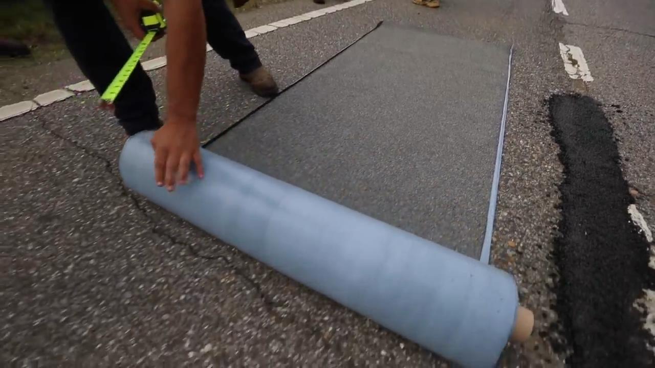 国外打造快速修路神器,国外新发明的路面神器