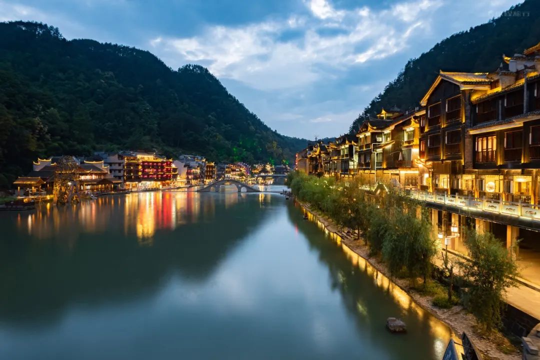 张家界旅游必住高端民宿客栈,张家界民宿前十名推荐价格