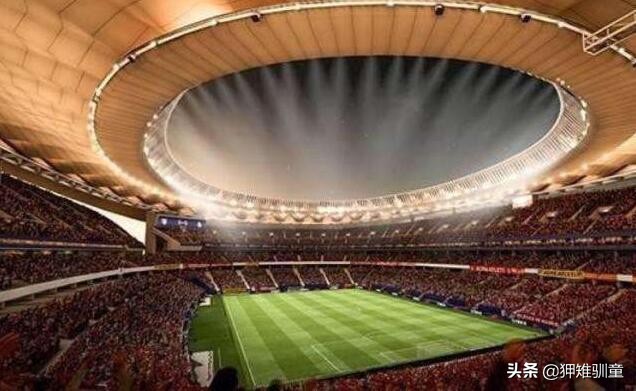 球场设施遭FIFA调侃，中国足球不职业并不止硬件，更多的还是软件