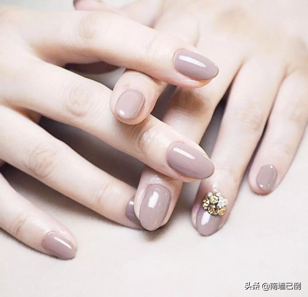 手黑手胖手粗适合什么样的美甲,手指胖粗做指甲好看么