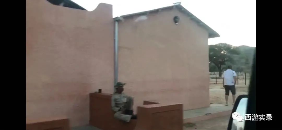 倒计时《流浪地球》,《流浪地球》二极简版