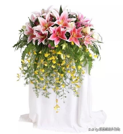 花店常见鲜花搭配,花店每月购花的技巧