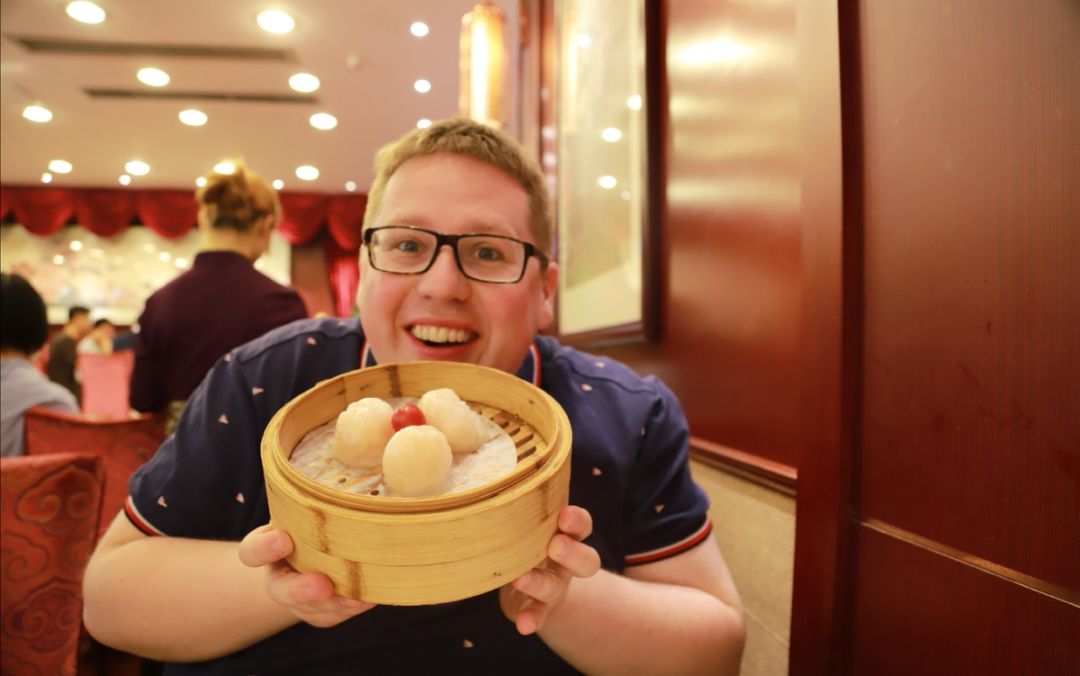 每天有845万人等着他们更新！这些头条上的外国人火了