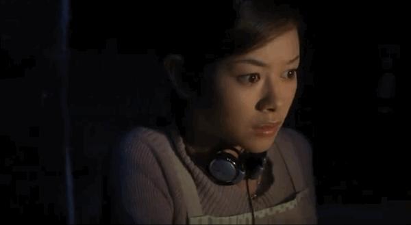 咒怨天花板,咒怨电影完整版恐怖片