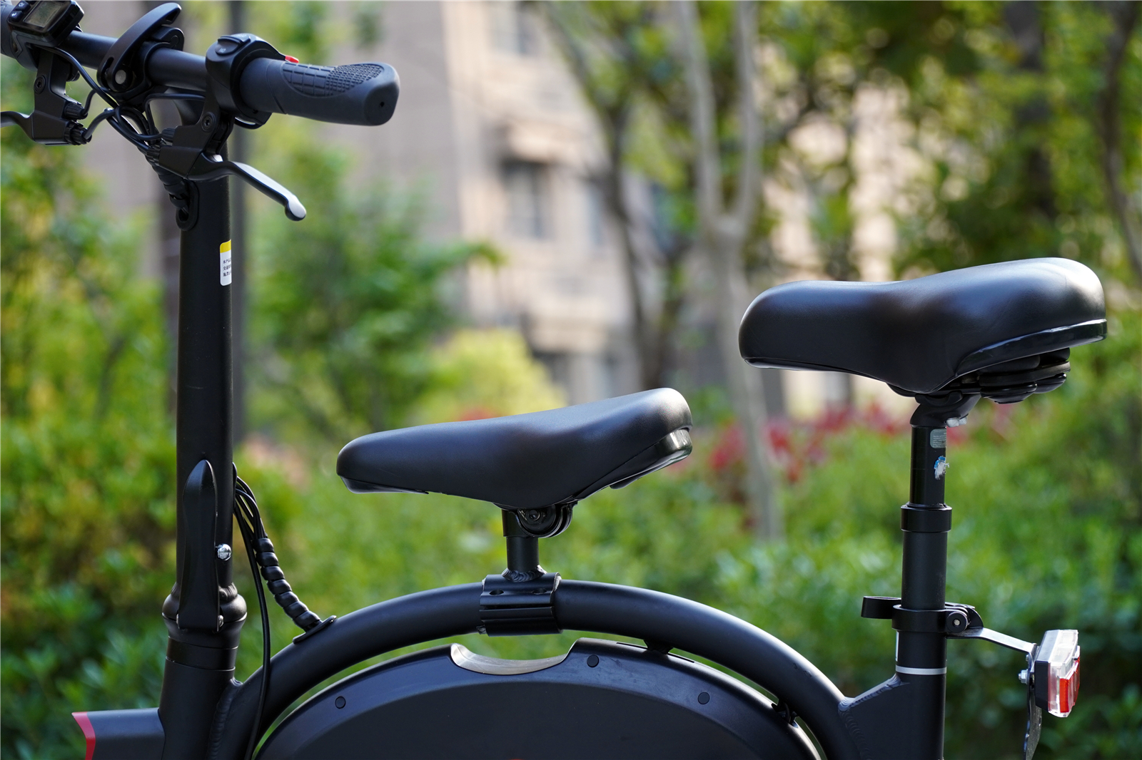 窃格瓦拉的天敌！智能出行更安全，大鱼电动车走进我的生活