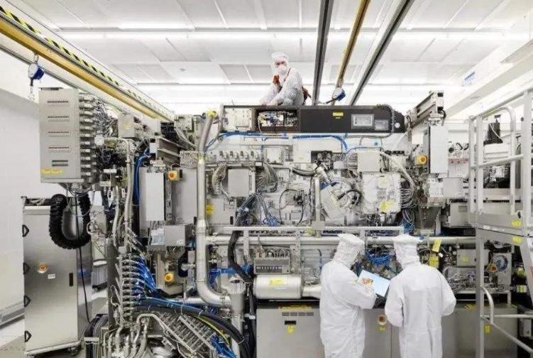 龙芯是真正的纯国产芯片,龙芯中科院发布国产芯片