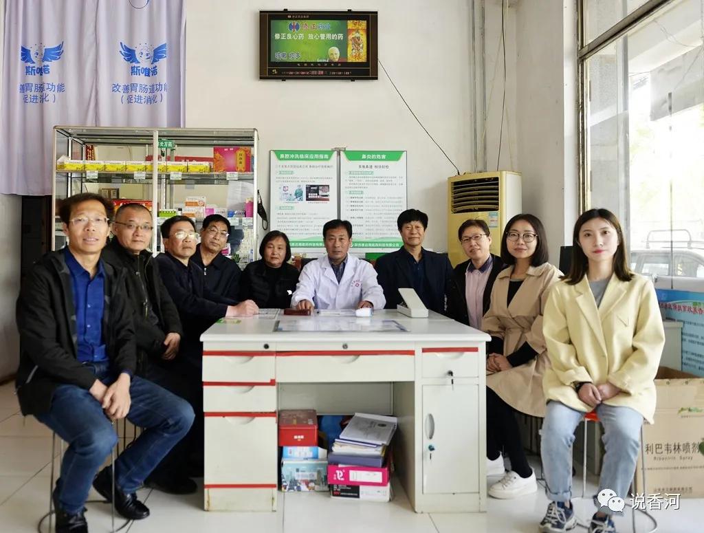 我心目中的白衣天使400字,我心目中的医护人