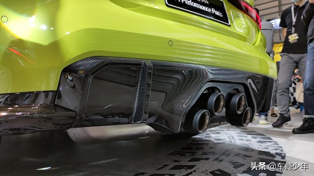 最新款宝马4驱m3,中置四出排气宝马