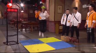 极限挑战迪丽热巴张艺兴短视频,极限挑战五迪丽热巴张艺兴花絮