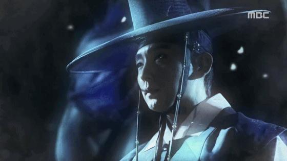 耳听爱情歌曲,耳听爱情铃声