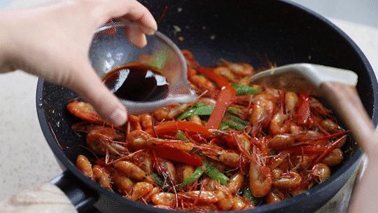 油爆虾的正确做法,油爆虾做法喜欢的朋友不要错过