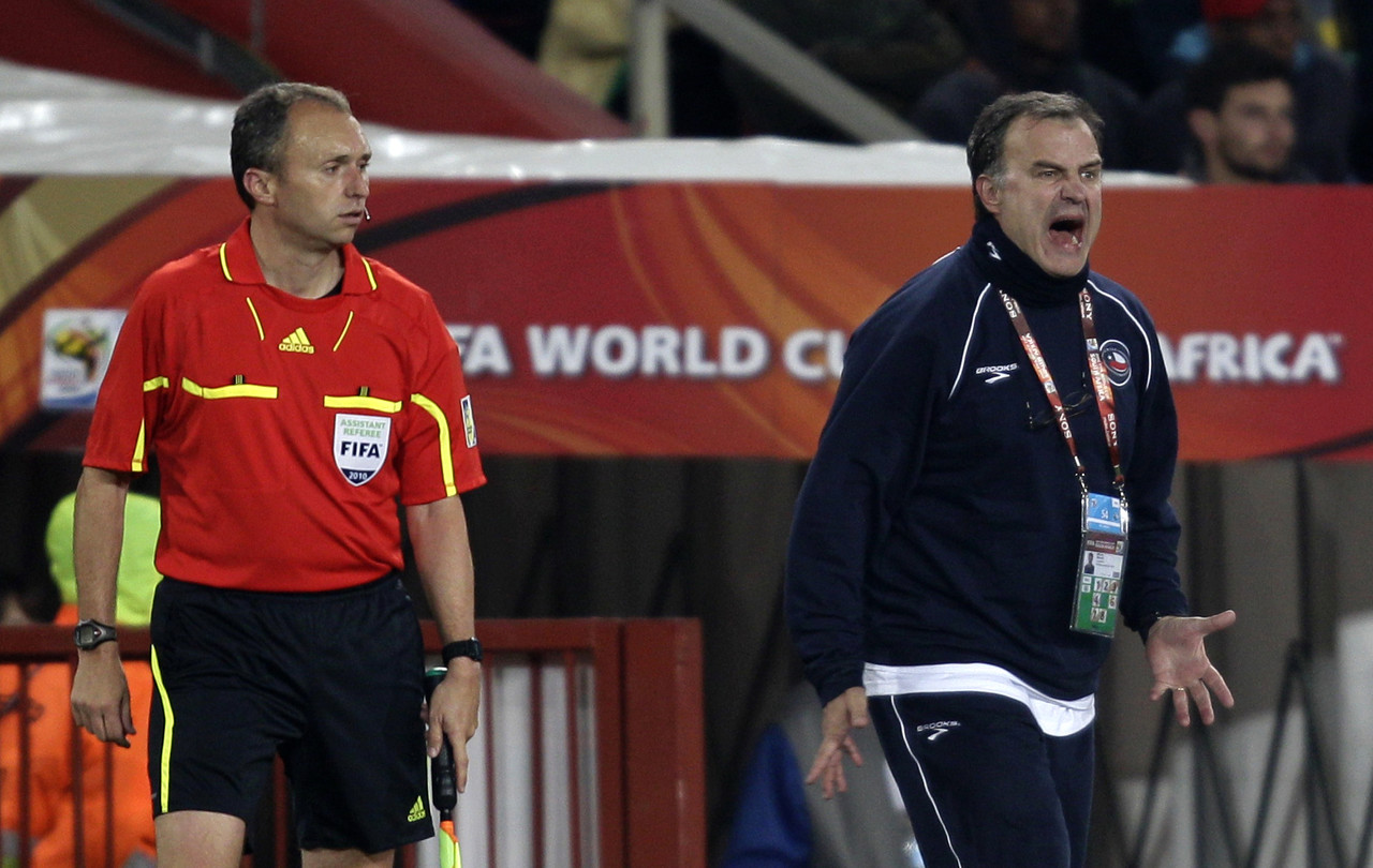 是疯子还是痴人？贝尔萨追寻幸福之路