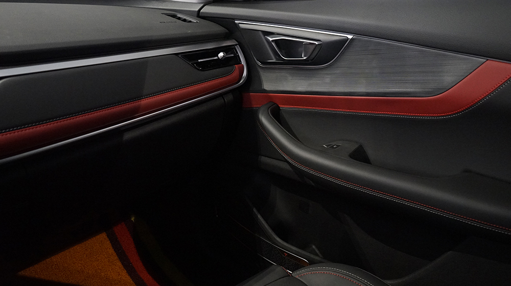 奇瑞瑞虎7plus1.5tcvt试驾视频,峰格设计作品