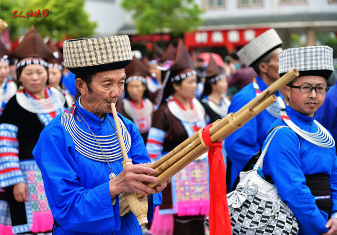 台江苗族姊妹节巡游,台江苗族姊妹节苗族服装