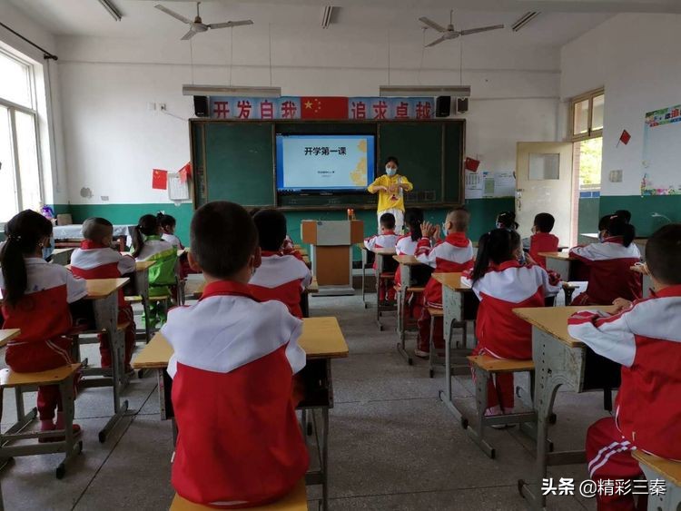 崇凝镇中心小学六一,崇小校园活动