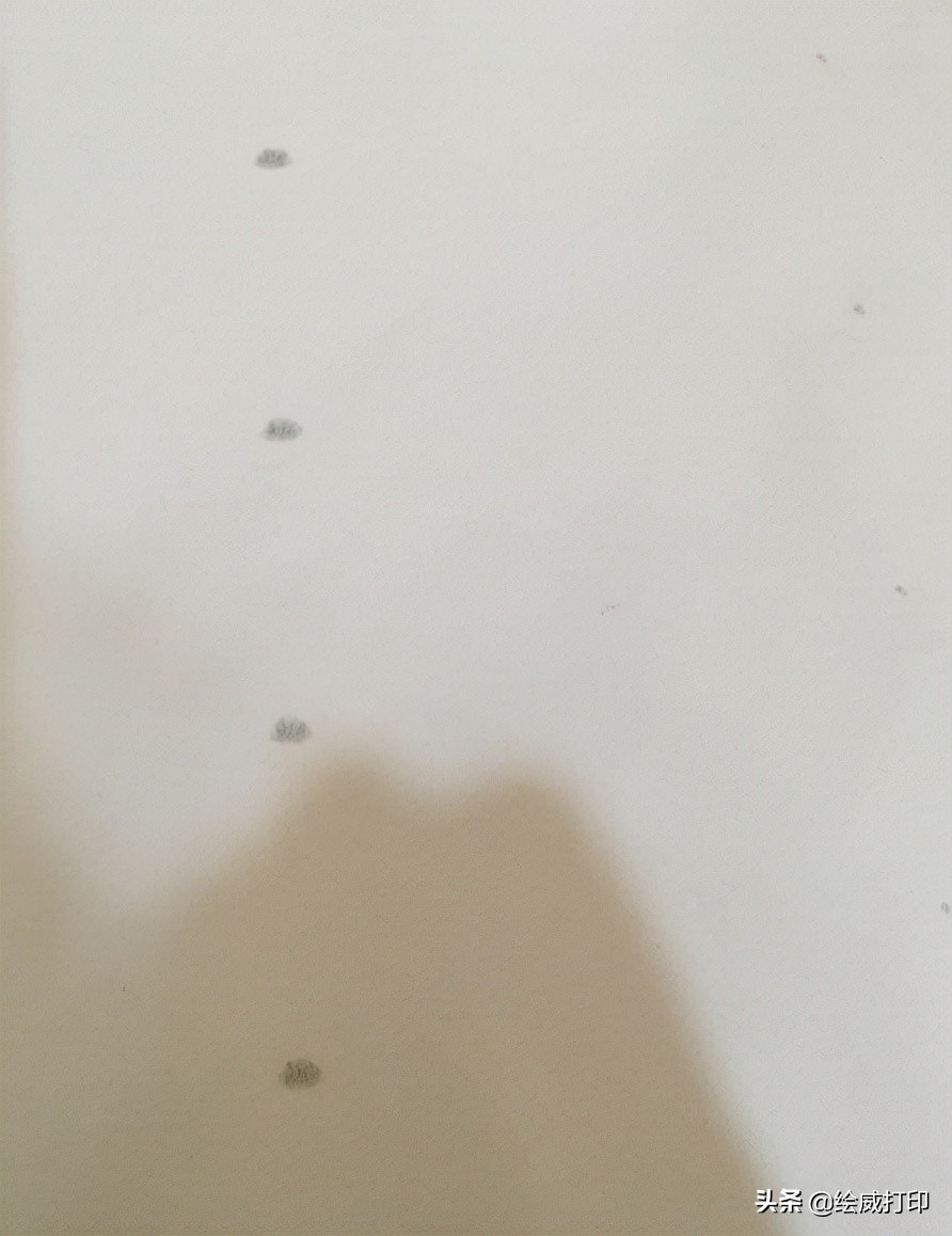 打印机常见故障及解决办法：空白纸？纸张全黑？有规律性污块？