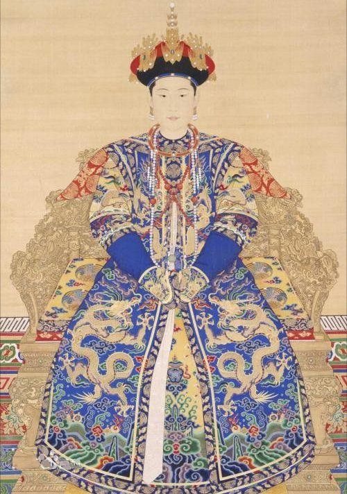 清朝的第一皇后死不瞑目可悲可泣,清朝最后一位皇后是一个悲情女子