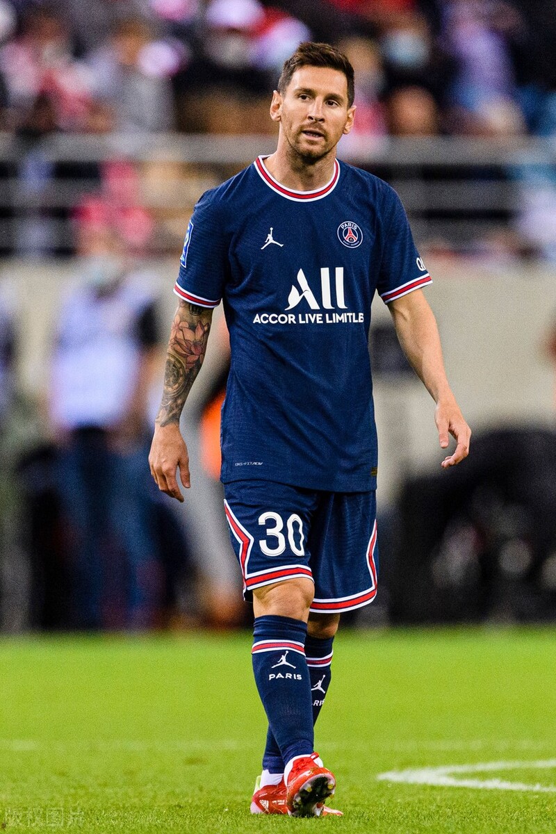 梅西在巴黎圣日耳曼待了多久,梅西进巴黎圣日耳曼入场仪式