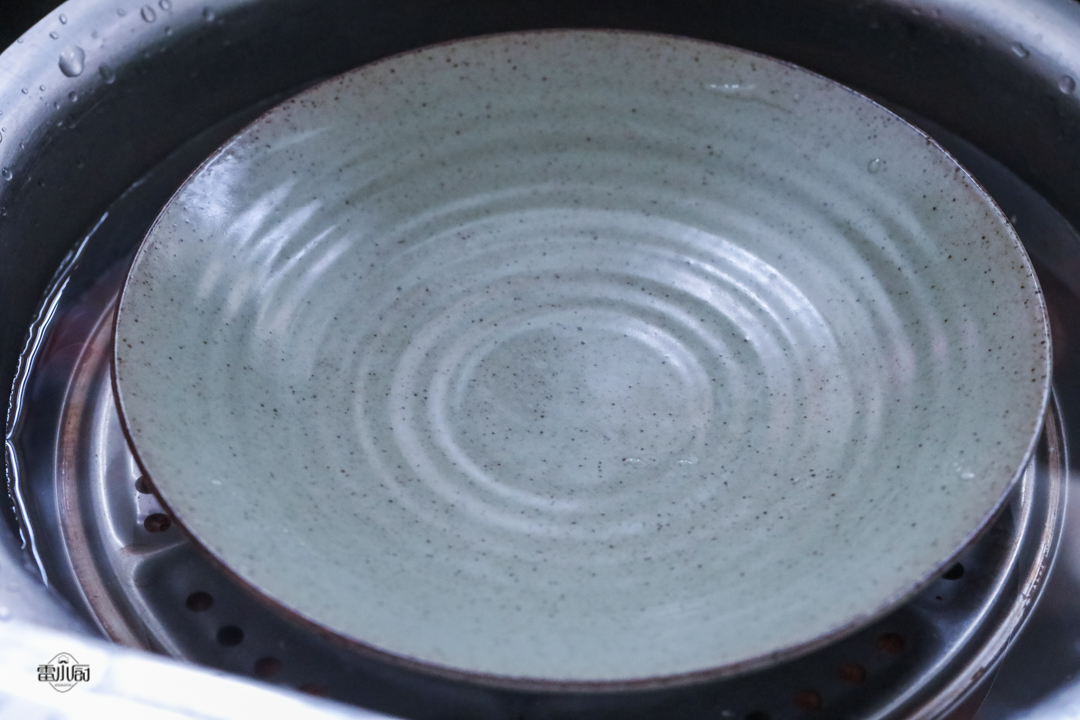 洗白色香菇的正确方法,清水洗香菇