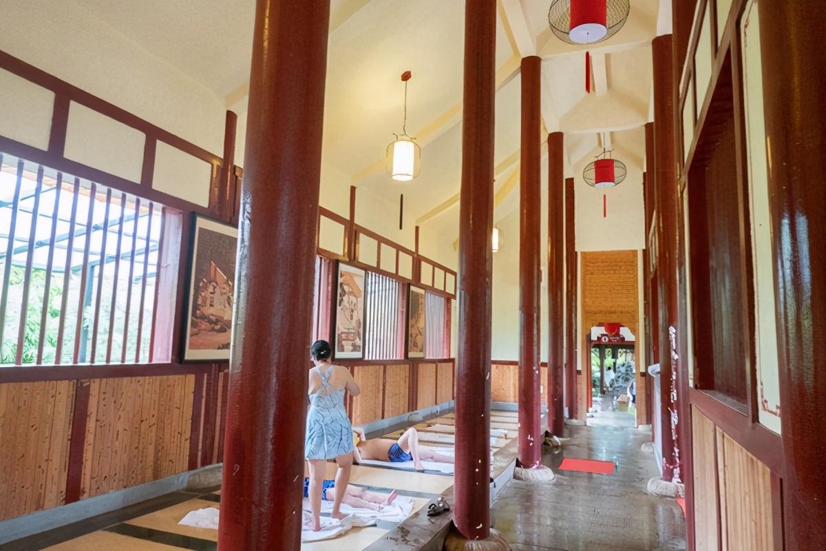 世界最顶级的温泉酒店,最高端的温泉酒店带独立温泉池