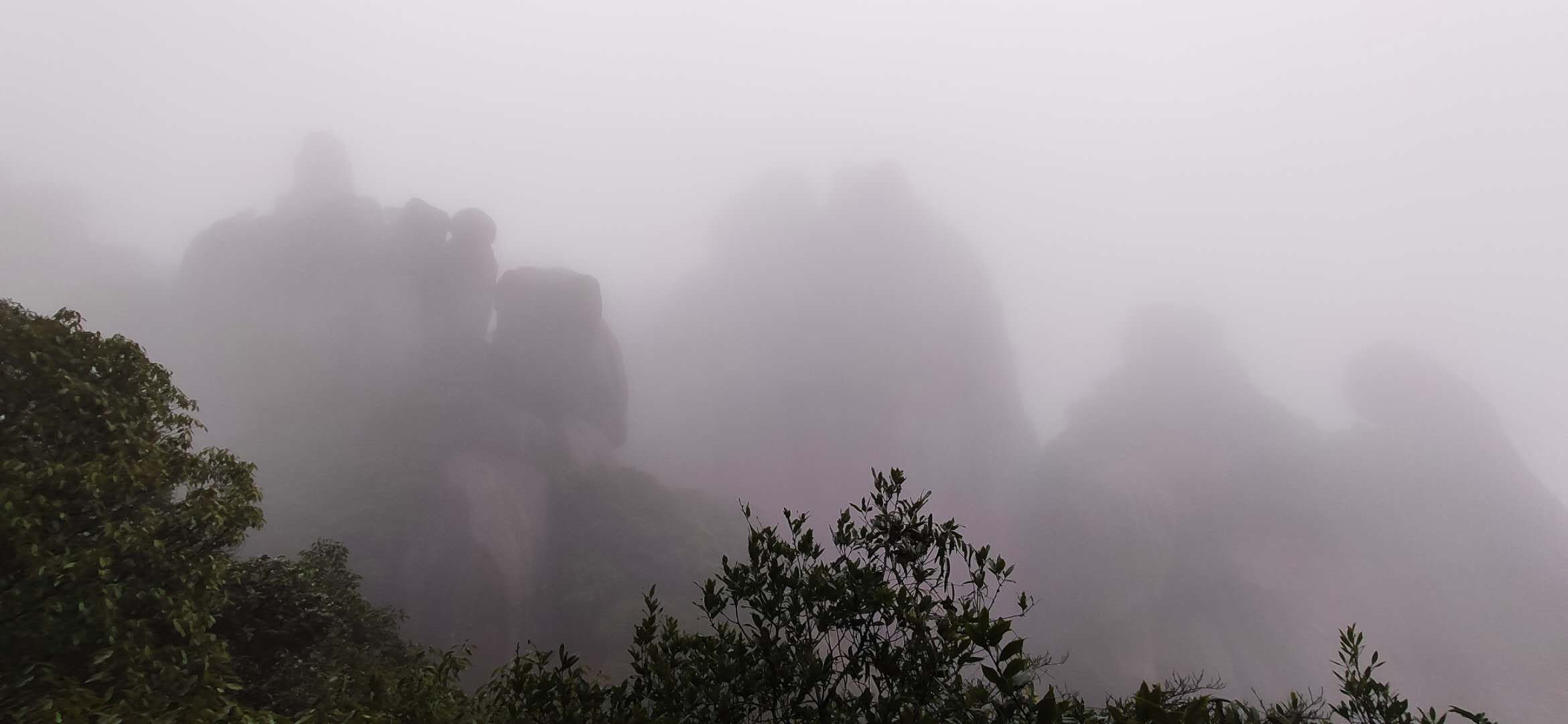 雨中游大奇山,雨中游太湖