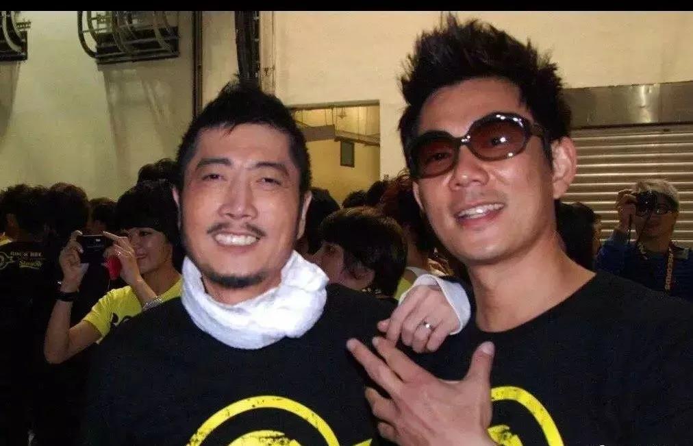 白白增肥到200斤，频繁替兄弟铺路，任贤齐当年难，这些年更难