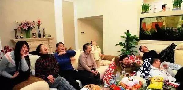 中国电视机的发展历程和照片,中国电视机发展之路