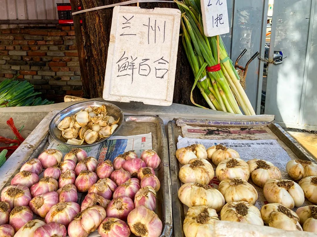 不错挺便宜的早市,附近比较旺的早市