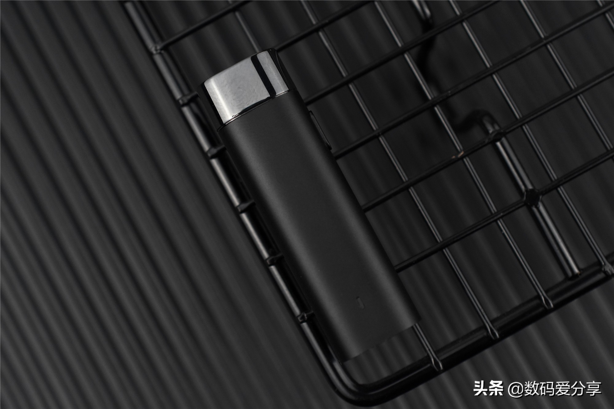 小米头戴式蓝牙耳机测评299元,999元小米耳机