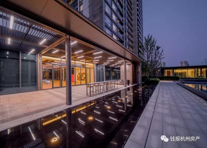 柳岸晓风看房,绿城柳岸晓风高层