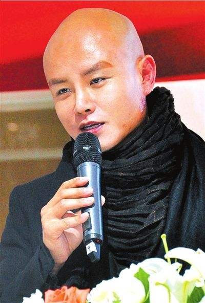 乐嘉酒后失言金星愤而离席,金星鲁豫评价乐嘉