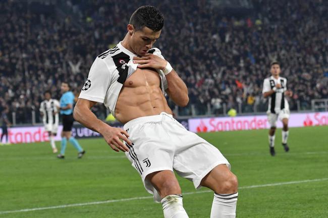 c罗霸气进球,c罗霸气抵达都灵