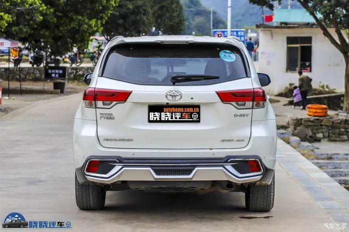 老款汉兰达吐槽最多的地方,第四代全新汉兰达车主真实感受