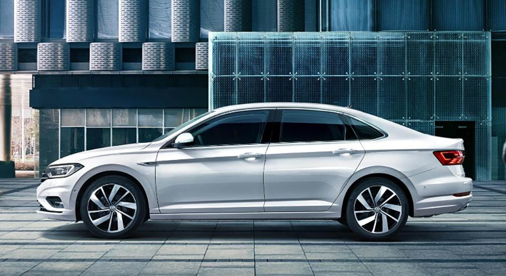 速腾稳坐A+级德系轿车标杆地位,1.4T动力随叫随到,才12.89万起