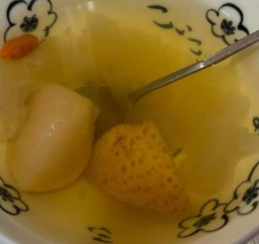 孕期孕妈感冒发烧会影响胎儿？孕妈出现这4个症状，尽早就医治疗