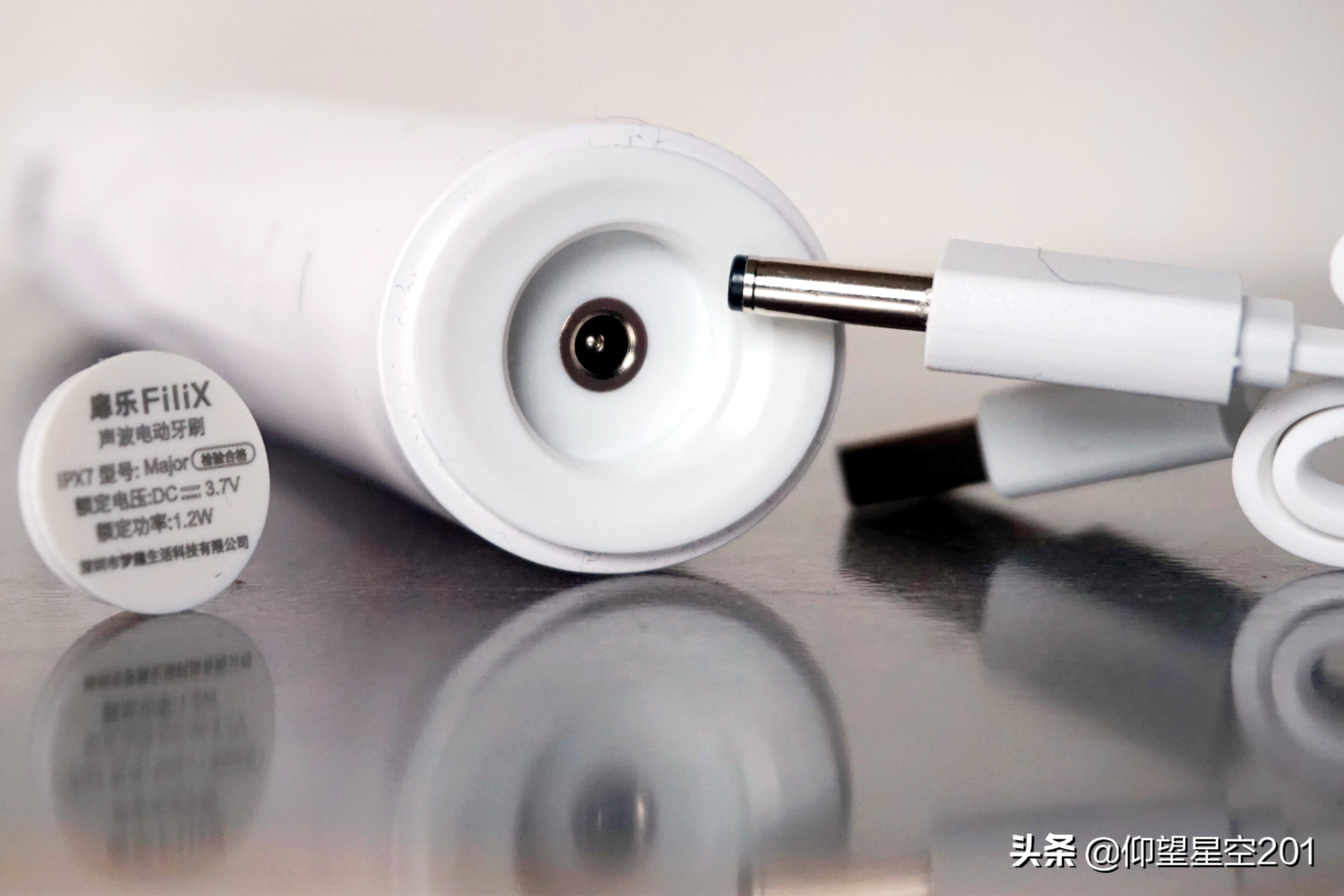 不伤牙的扉乐电动牙刷体验如何,扉乐电动牙刷测评（杀菌烘干篇）