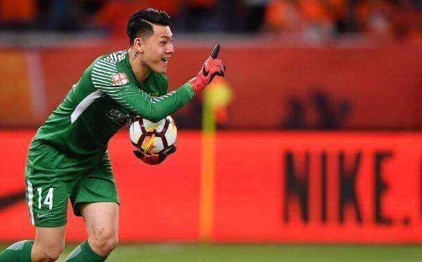 毛剑卿中乙联赛,毛剑卿直播谈足球小将