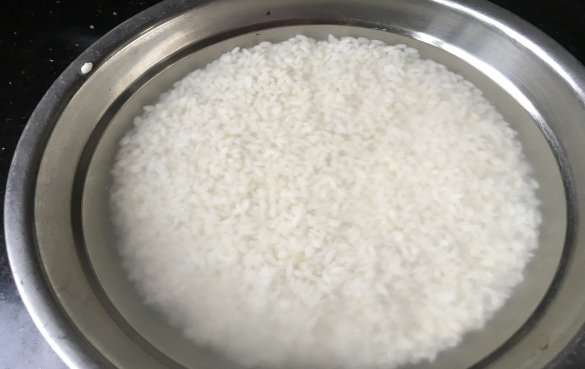 肠粉米浆的配方可以放玉米粉吗,石磨米浆透明弹性爽滑肠粉配方