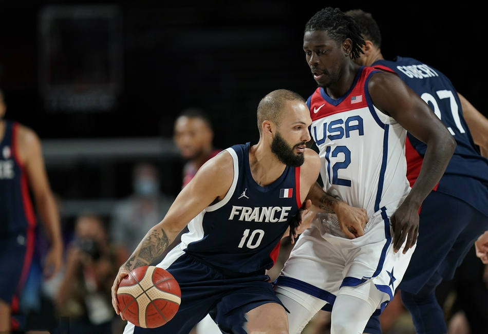 杜兰特狂砍51分破两大纪录 (杜兰特狂砍51分和谁打)