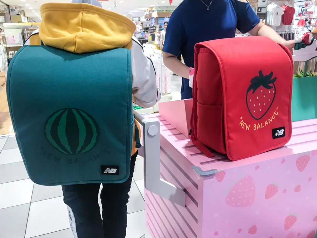 儿童书包推荐0-3岁有必要买吗,儿童书包162元