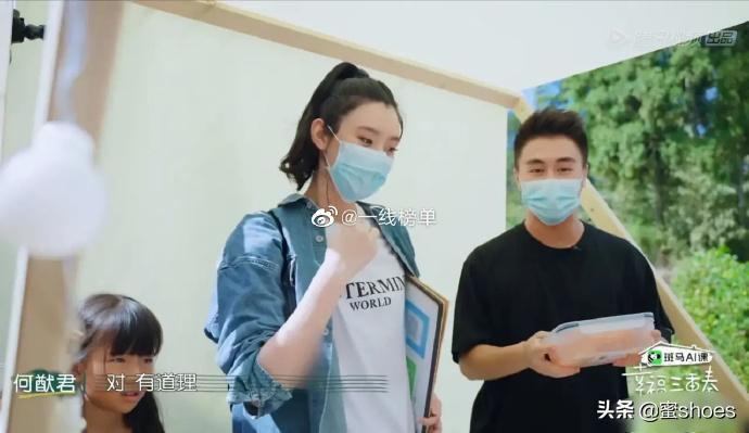 cl红底鞋和玛丽珍鞋区别,cl红底鞋和口红是一个牌子吗