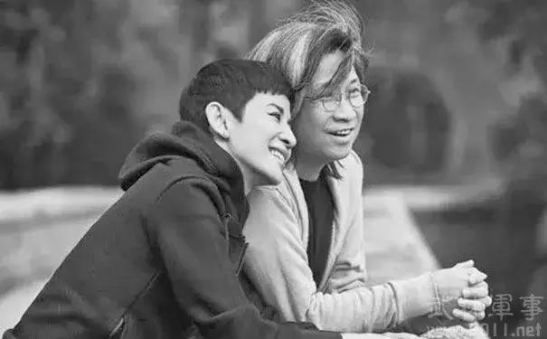 抛弃糟糠之妻的香港男星,因为丑被男人抛弃电影